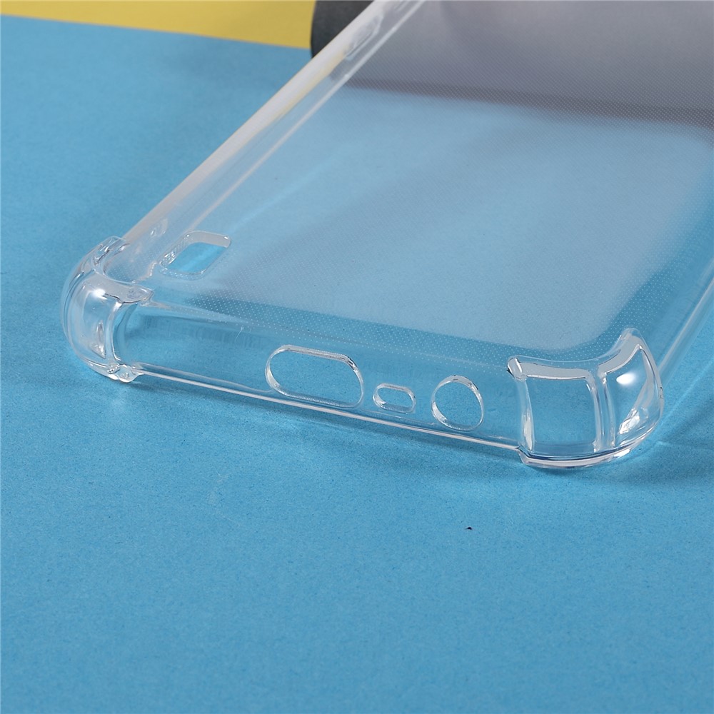 1.5mm Thickness Enhanced Corners Precise Cutout TPU Phone Case Shell for Realme C21-4
