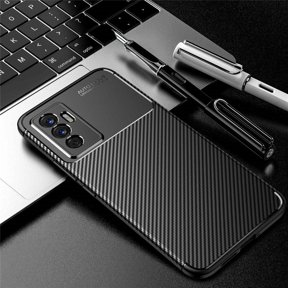 For vivo Y75 4G//S10e 5G/V23e 4G/Realme V23 5G Soft TPU Non-Slip Case Carbon Fiber Texture Fingerprint Resistant Protective Phone Cover - Black-2