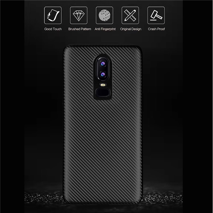 Weicher TPU Rückseiten-Telefonkasten Der Kohlenstofffaserbeschaffenheit Für Oneplus 6 - Schwarz-3