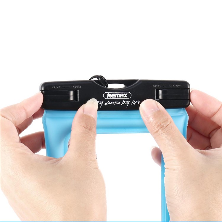 REMAX Universal Neck Strap 20M Waterproof Bag Diving Pouch for iPhone Huawei Samsung Etc - Blue-10