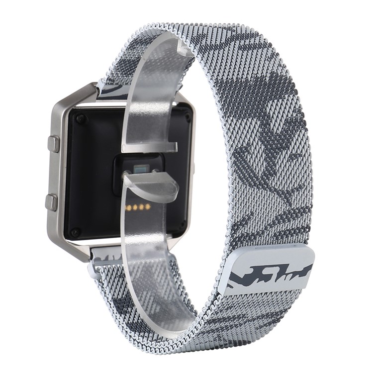 fitbit blaze magnetic band