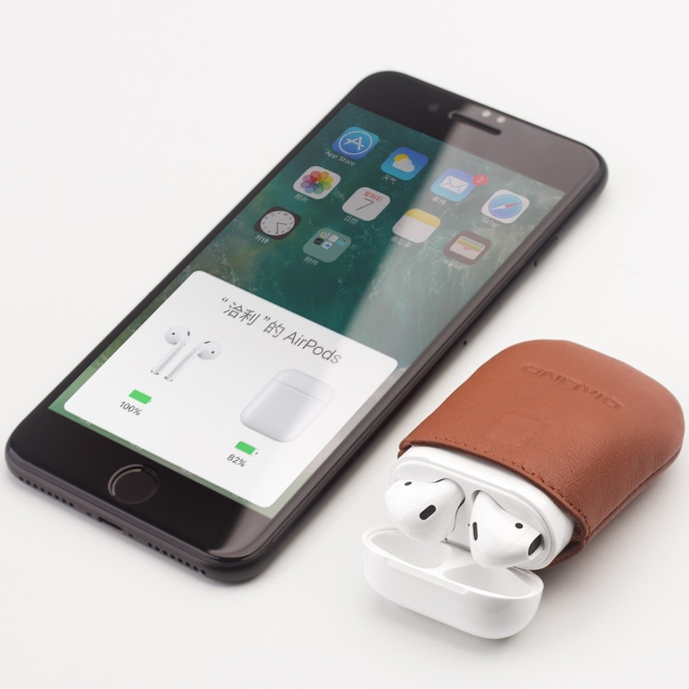 QIALINO Top-Layer Cowhide Leather Protective Pouch Bag for Apple Airpods Charging Case - Brown-7