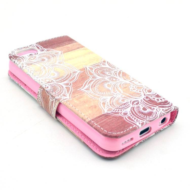 Henna Mandala Pattern Leather Stand Cover for iPhone 5c-4