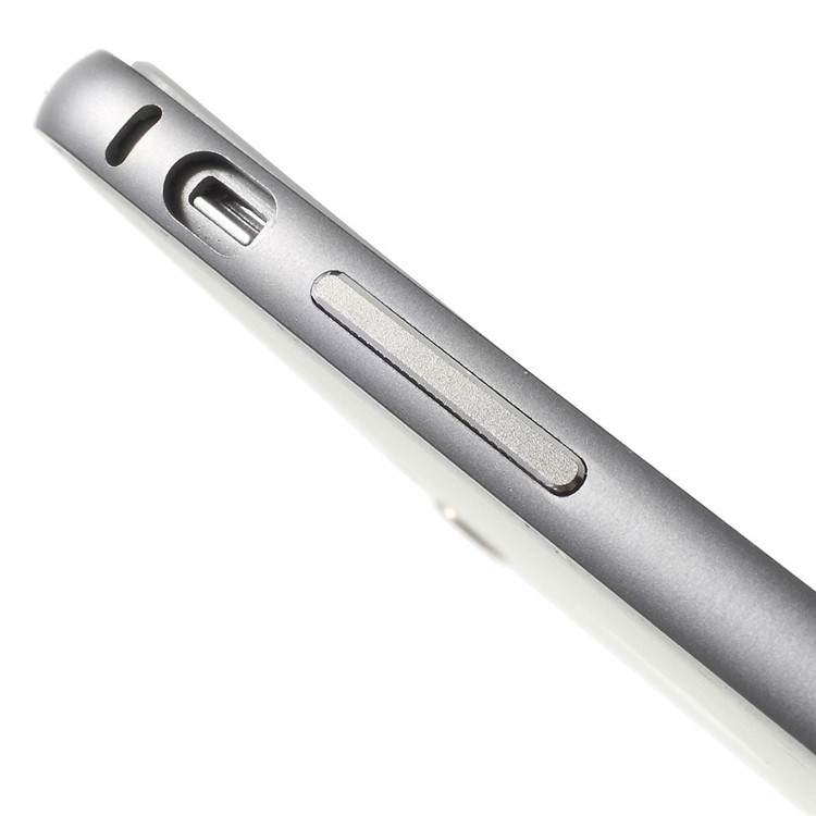 LOVE MEI for iPhone 6 Plus Hippocampal Buckle Metal Bumper Case w/ Curved Edges - Silver-7