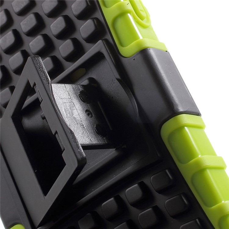 Anti-slip Grid Pattern PC + TPU Hybrid Cover for iPhone 4s 4 with Kickstand - Green-6