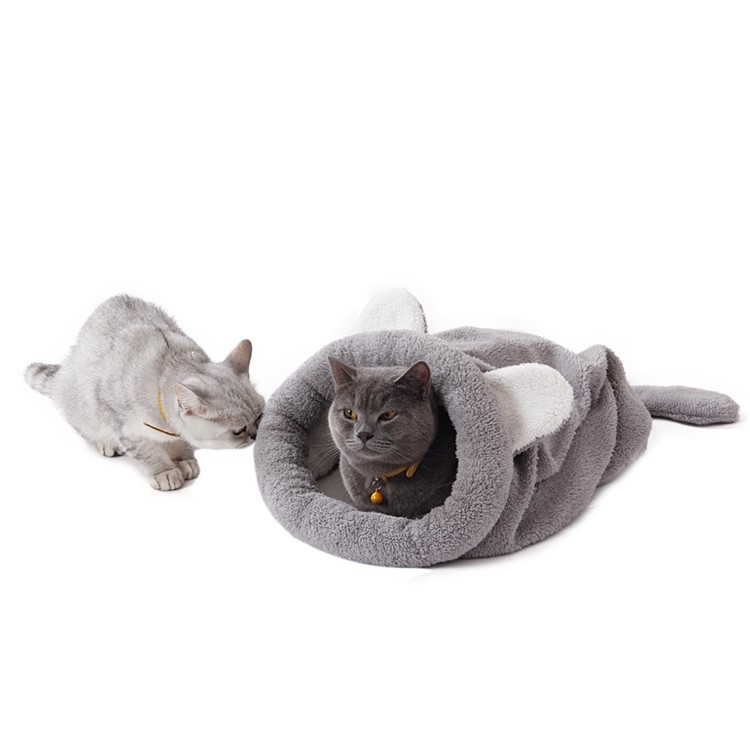Cute Washable Warm Fabric Plush Autumn Winter Pet Sleeping Bag Cat Cute Washable Warm Fabric Plush Autumn Winter Pet Sleeping Bag Cat Dog Soft Nest Size