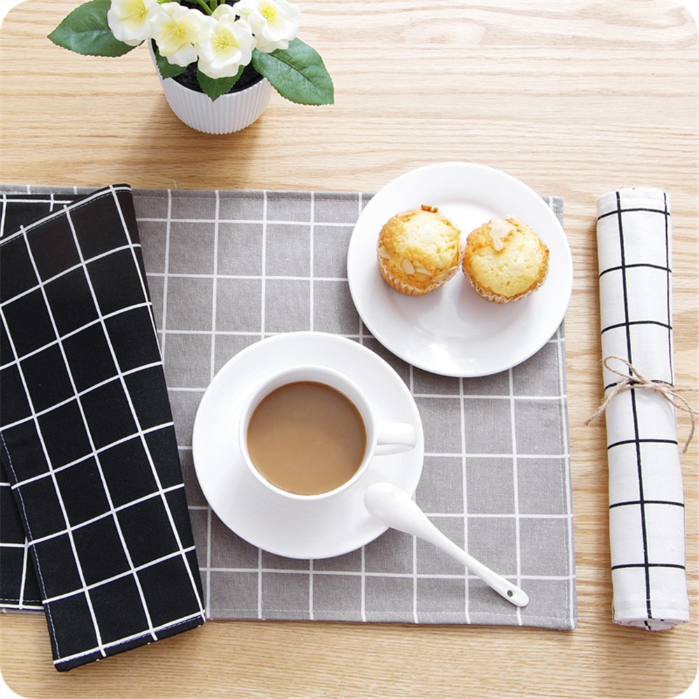 TS-016 Plaid Style Fabric Table Mats Kitchen Dish Bowl Heat Resistant Placemat Tea Coffee Cup Coaster - Black-3