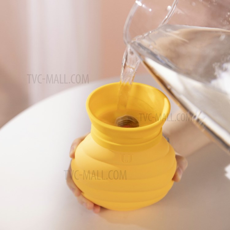 XIAOMI YOUPIN JORDAN&JUDY HH683 Silicone Hot Water Bag Microwave Heating Hot Water Bottle with Knitted Cover - Yellow-7