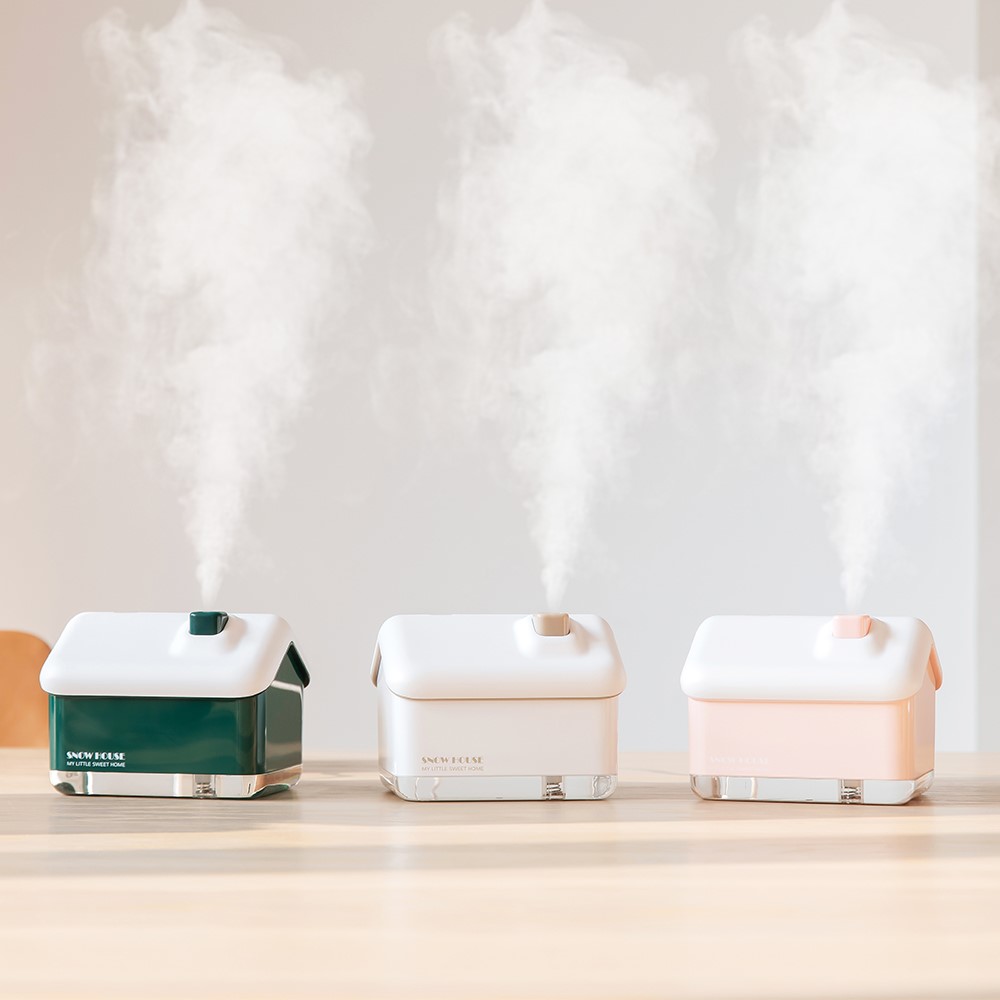 300ml Creative Snow House Humidifier USB Rechargeable Mini Diffuser Fine Mist Sprayer Night Light - Green-5