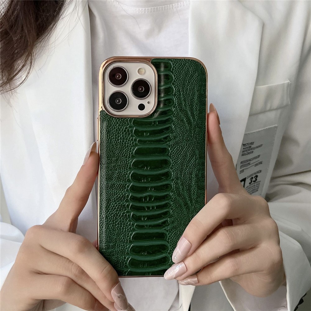 For iPhone 13 Pro 6.1 inch Anti-fall Phone Case Stylish Crocodile Texture Genuine Leather+PC+TPU Non-slip Well Protection Phone Cover - Green-3