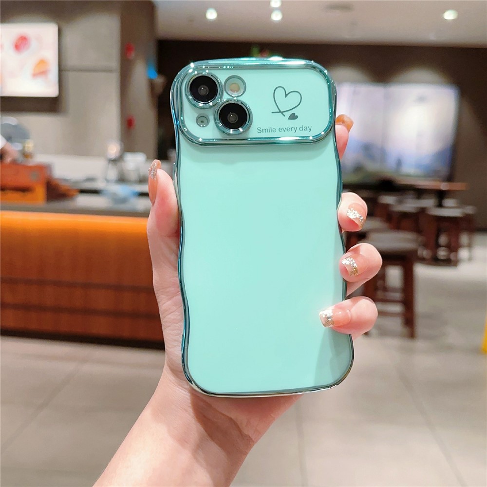 For iPhone 15 Case Wave Frame with Love Heart Raised Camera Protection TPU Cover - Green