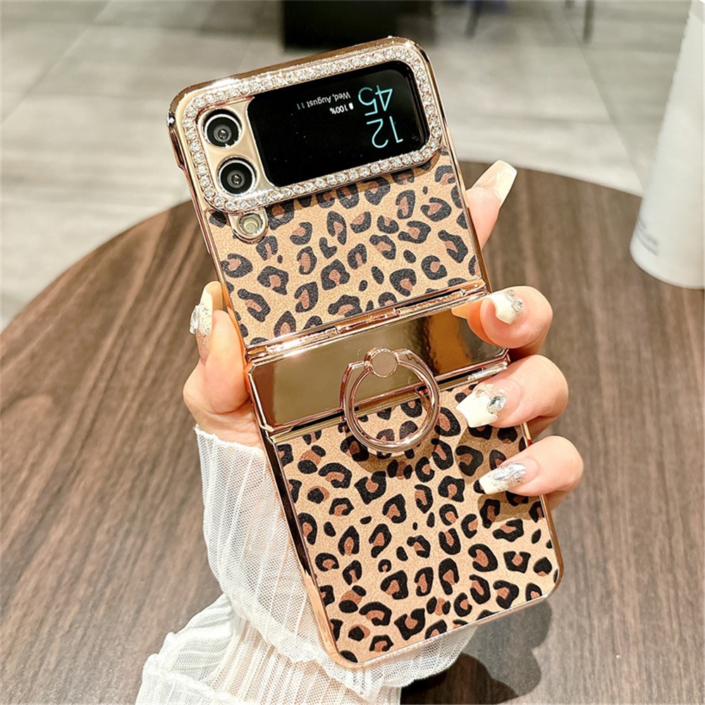 For Samsung Galaxy Z Flip4 5G Case Leopard Pattern Ring Holder Rhinestone Hard PC Phone Cover - Gold