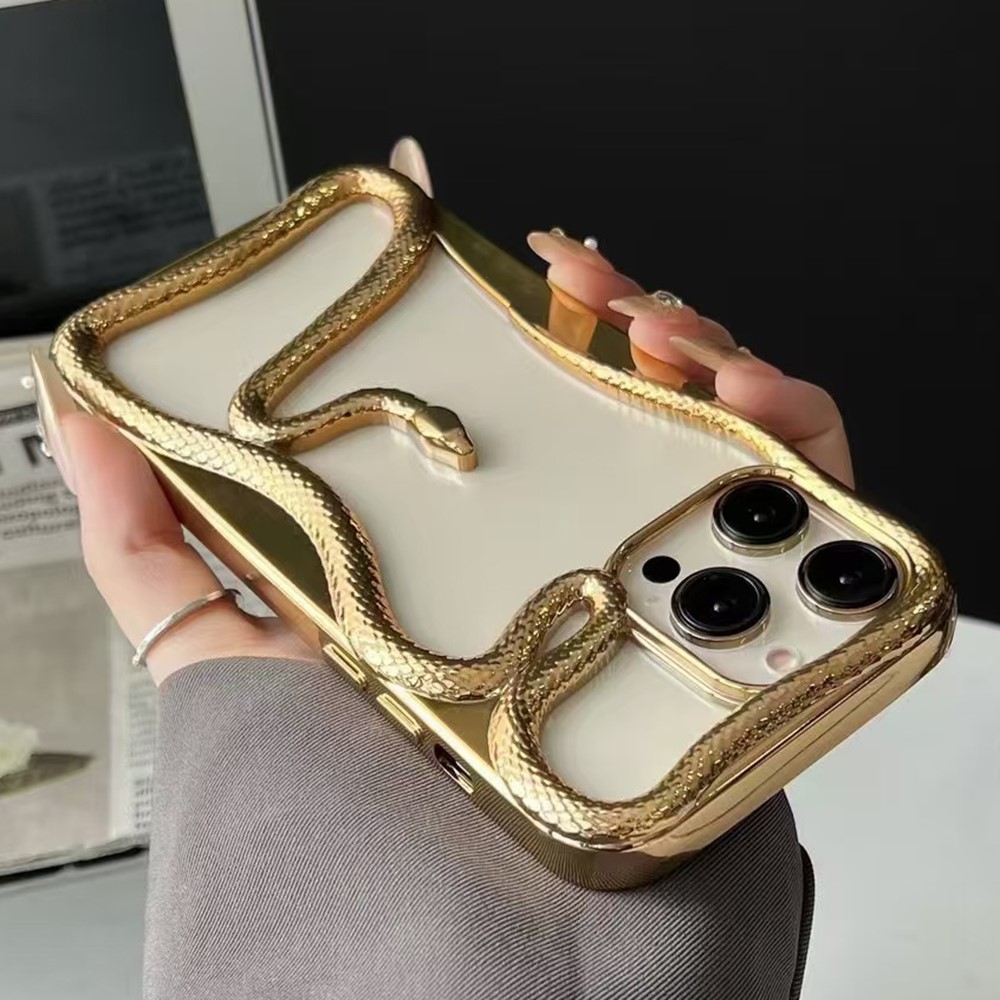 For iPhone 15 Pro Max Bumper Case 3D Snake Hollow TPU Phone Cover - Electroplated Gold