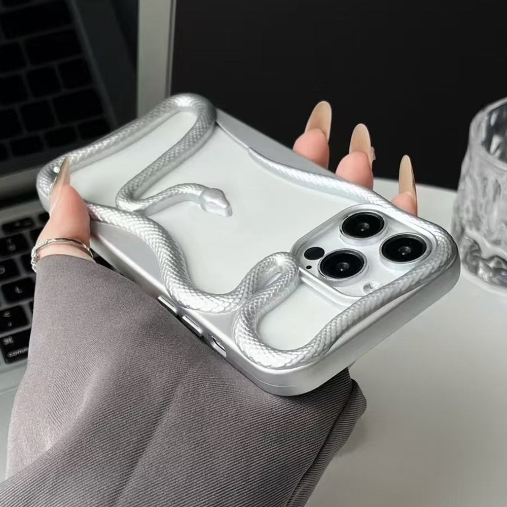 For iPhone 15 Pro Max Bumper Case 3D Snake Hollow TPU Phone Cover - Matte Silver