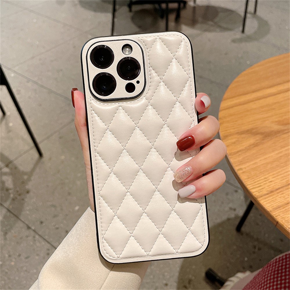 For iPhone 15 Pro Case Rhombus Stitching PU Leather + TPU Shockproof Phone Cover - White