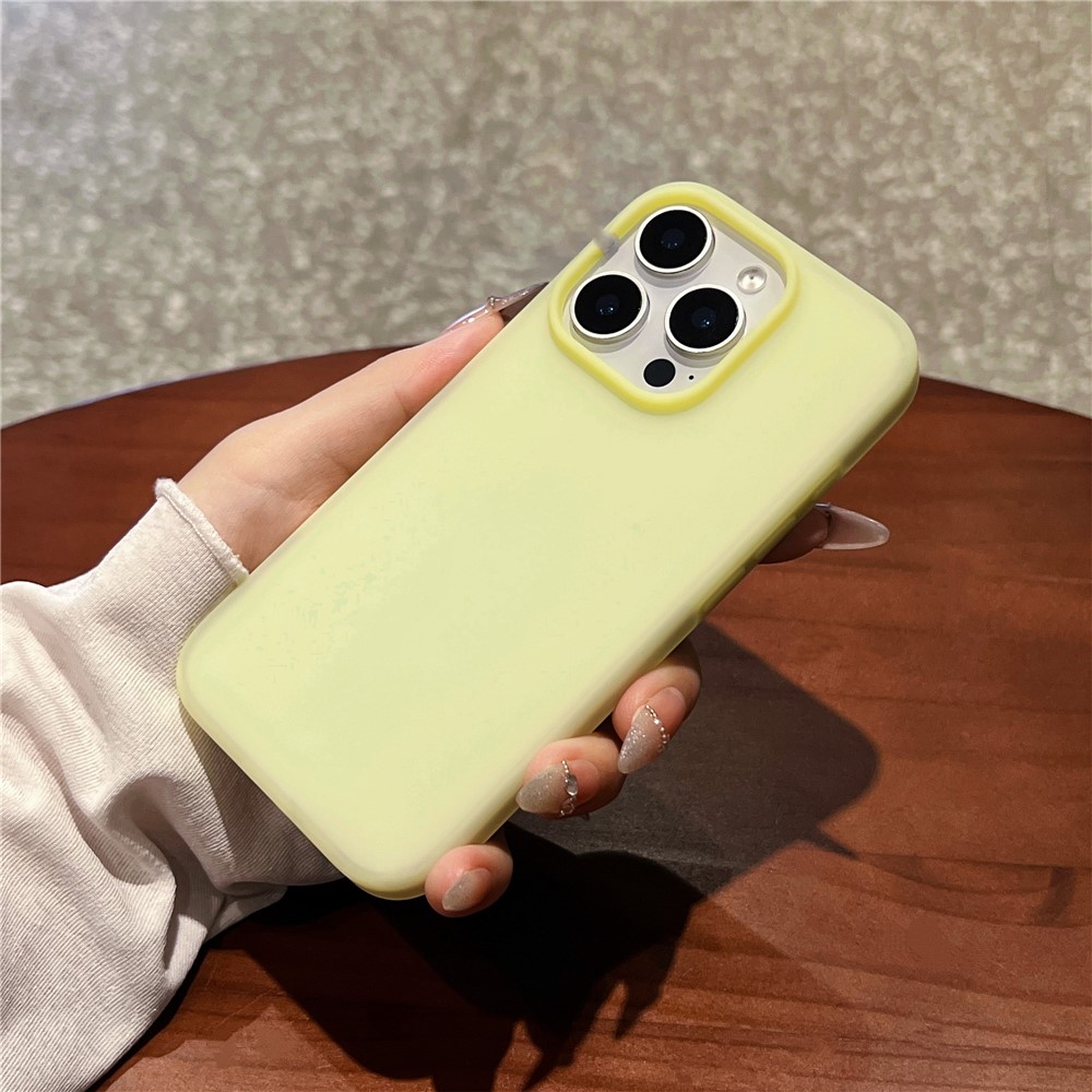 For iPhone 15 Pro Case Heat Dissipation Ice-Transparent Liquid Silicone + PC Phone Cover - Yellow