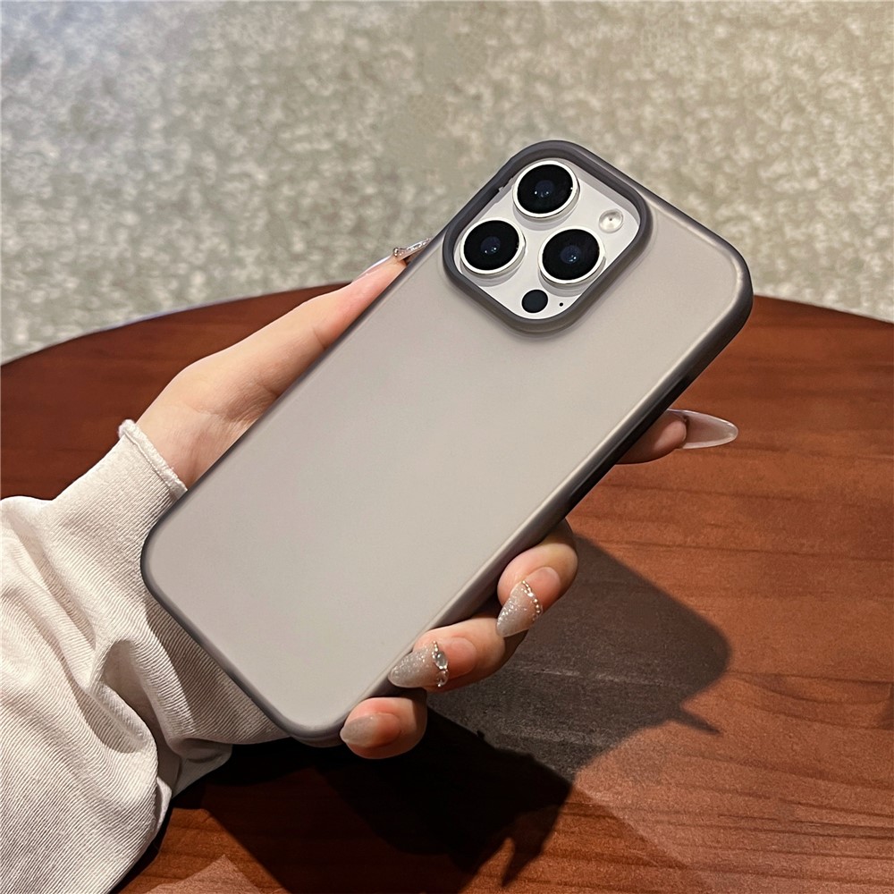 For iPhone 15 Pro Case Heat Dissipation Ice-Transparent Liquid Silicone + PC Phone Cover - Grey