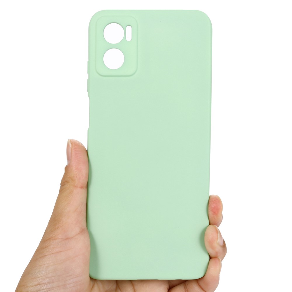 For Motorola Moto E22 4G / E22i 4G Liquid Silicone Cover Anti-Scratch Soft Lining Camera Protection Phone Case with Strap - Green-3