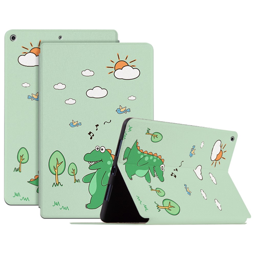 For iPad 10.2 (2021)/(2019)/(2020) Protective Case Cartoon Pattern Printing PU Leather Cover Auto Wake/Sleep Tablet Case with Stand - Walking Dinosaur