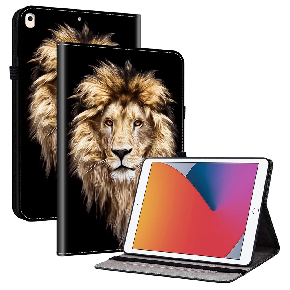 Leather Case For iPad 10.2 (2021)  /  (2020)  /  (2019)  /  Air 10.5 inch (2019) Pattern Printed Stand Tablet Cover with Card Slots - Lion Head