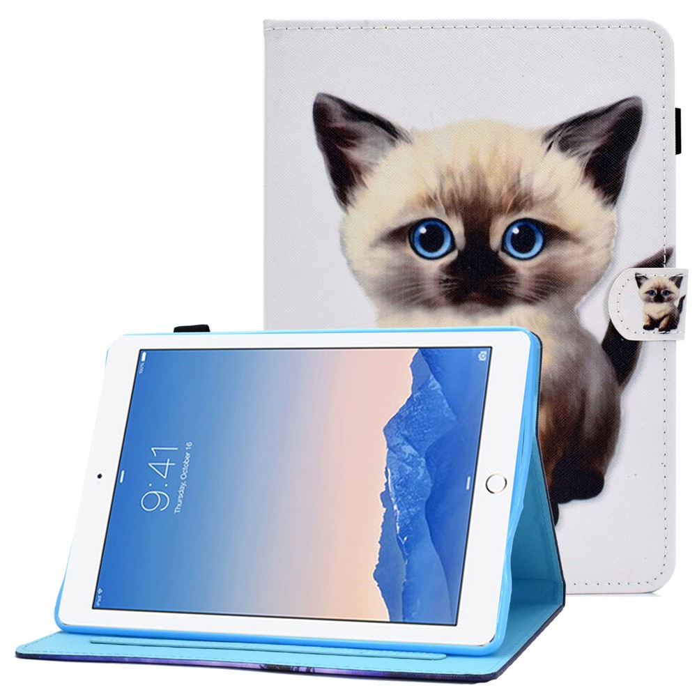 For iPad Air (2013) / Air 2 / iPad 9.7-inch (2017) / (2018) Stitched Leather Case Protective Tablet Cover Pattern Printed Magnetic Closure Shockproof Cover with Stand / Card Slots - Little Cat