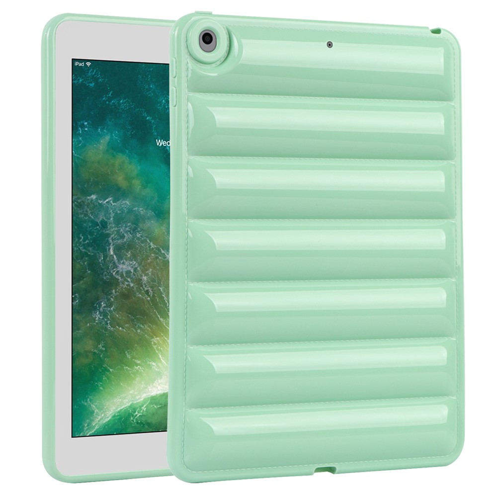 For iPad 9.7-inch (2017) / (2018) / iPad 5 / 6 Tablet Case Candy Color Down Jacket Texture TPU Cover - Green