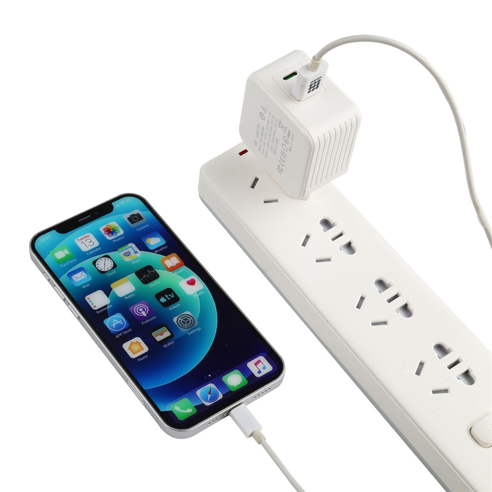 XHF-PDQC30W Type-C PD USB QC3.0 30W Pins Pieghevole Viaggio Viaggi Caricatore A Muro Di Ricarica Veloce Adattatore Di Alimentazione - Spina Dell'UE-4