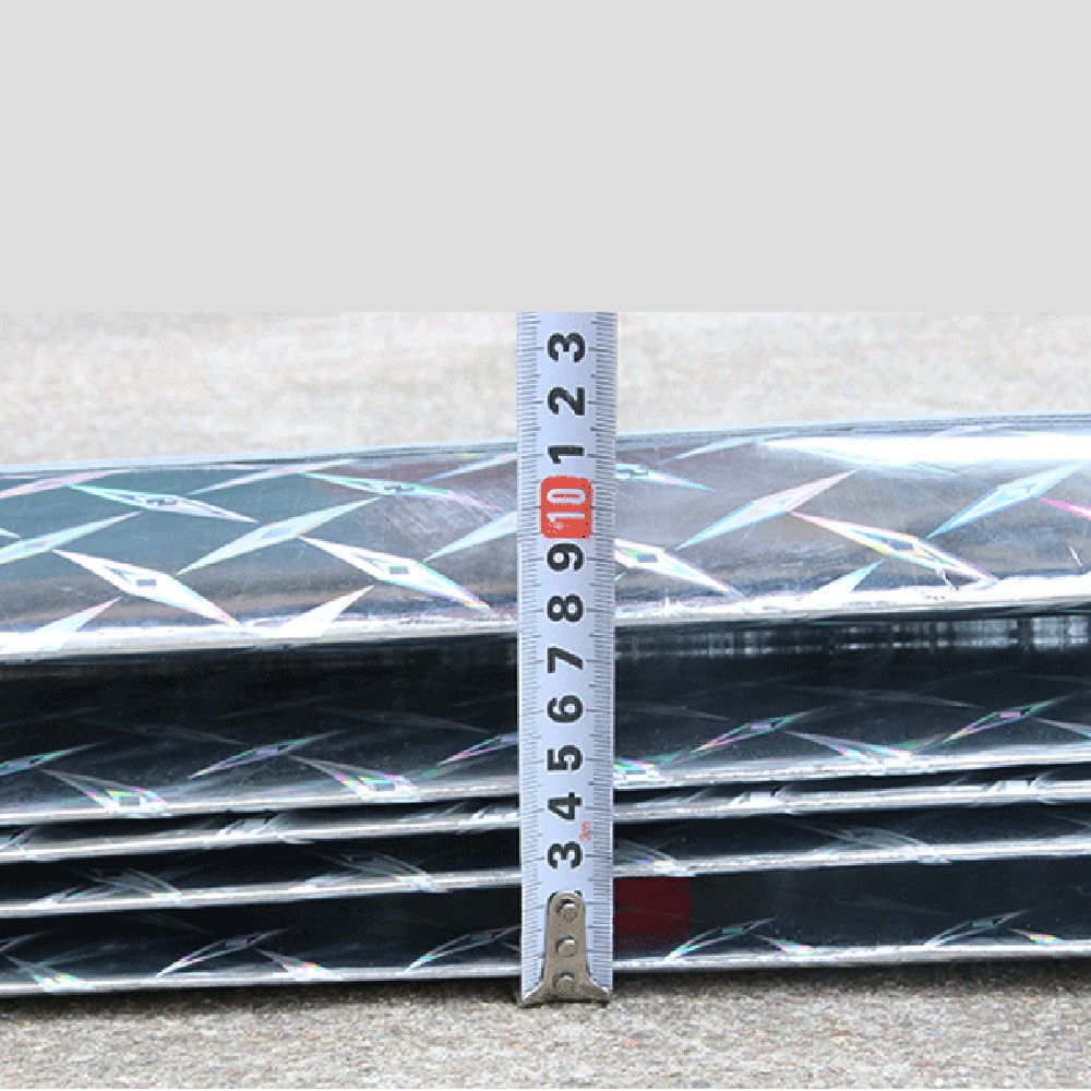 R-3922 140*75cm SUV Off-road Vehicle Sun Visor Car Windscreen Laser Sunshade Foldable Cover-3