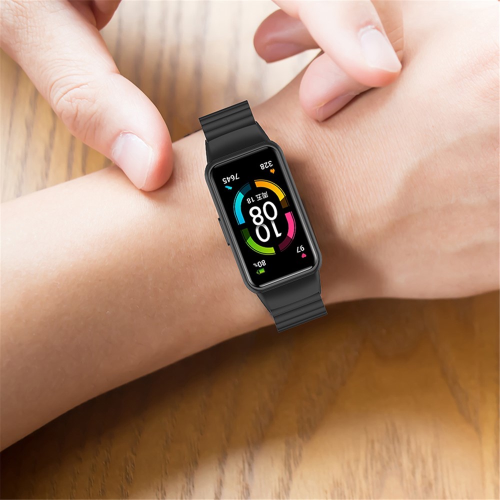 Wholesale Stainless Steel Watch Band Replacement One Bead Wrist Strap for Huawei  Band 6/Honor Band 6 - Black from China | TVC-Mall.com
