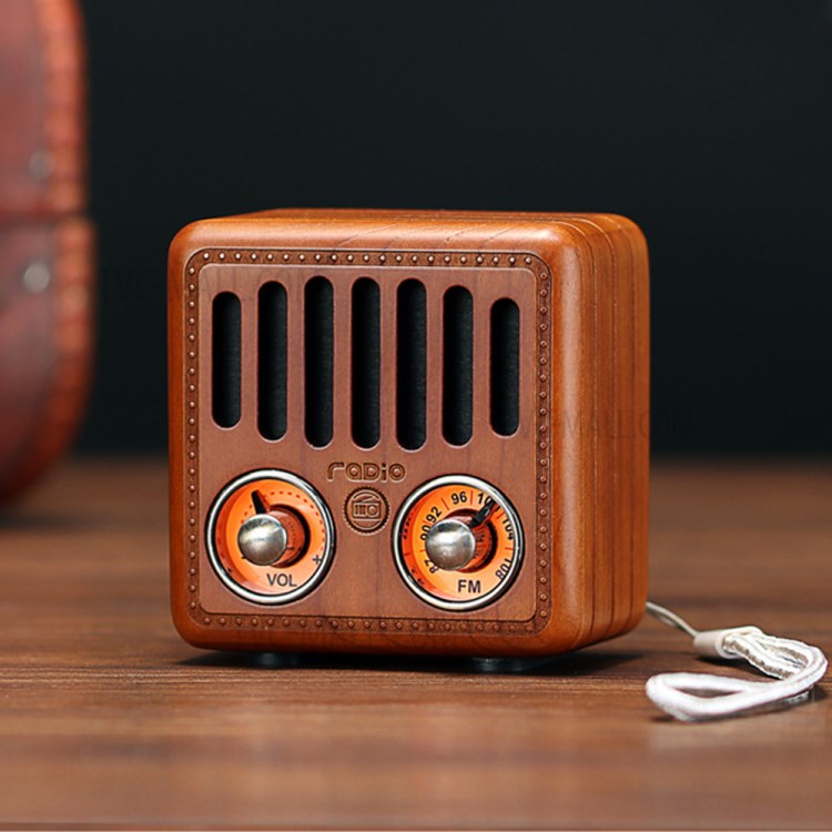 R908 Mini Bluetooth Speaker Retro Wooden FM Radio Bass Enhancement Loud Volume MP3 Player - Cherry Wood-2