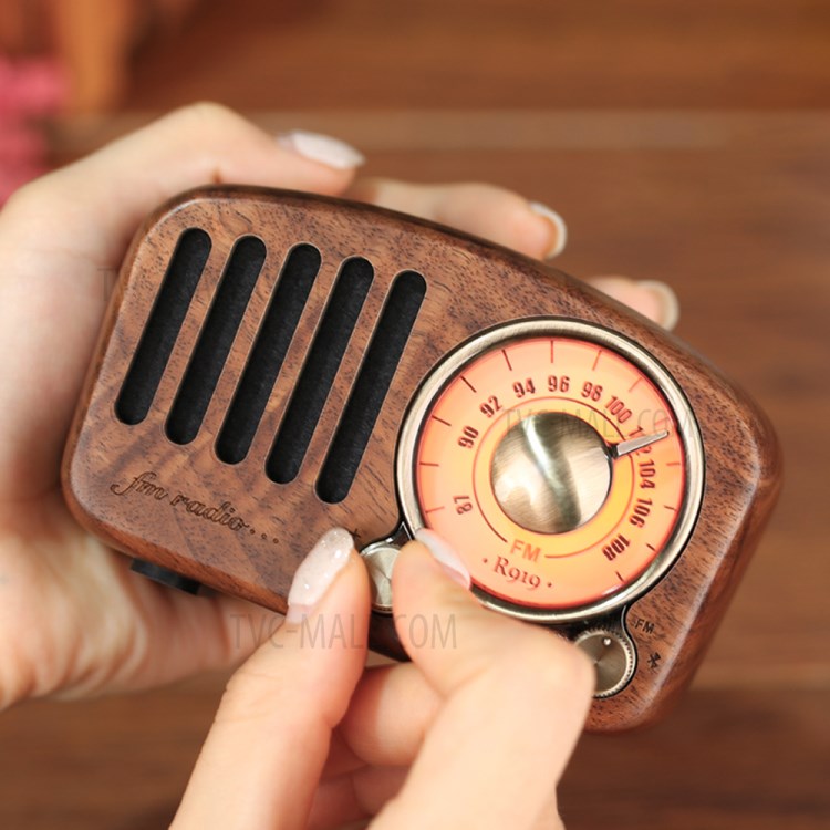R919 Retro Wooden Bluetooth Speaker Portable FM Radio with Loud Volume TF Card MP3 Player - Walnut Wood-8