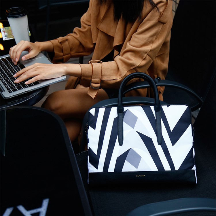 CARTINOE 13.3-Zoll-spritzwassergeschützte Polyester-Laptop-Tasche Handtasche, Größe: 360 X 265 X 30 Mm - Schwarz-2