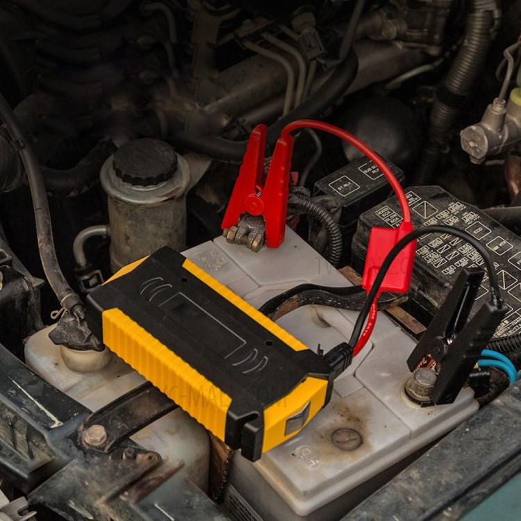 Multi-functional 12V 18000mAh Emergency Car Jump Starter USB Mobile Phone Battery Charger - EU Plug-1