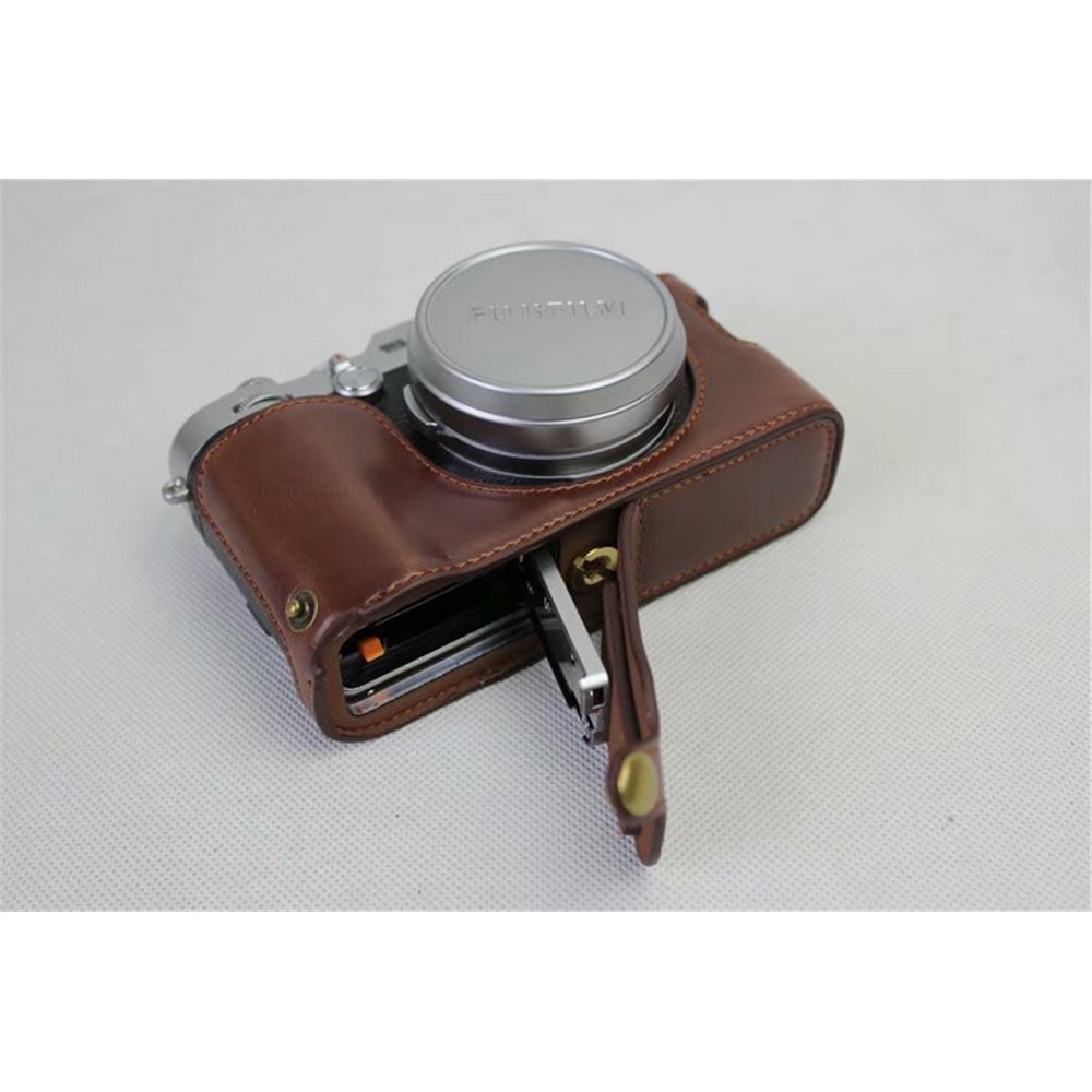 PU Leder Halbkamera Schutzschale Für Fujifilm X100F - Kaffee