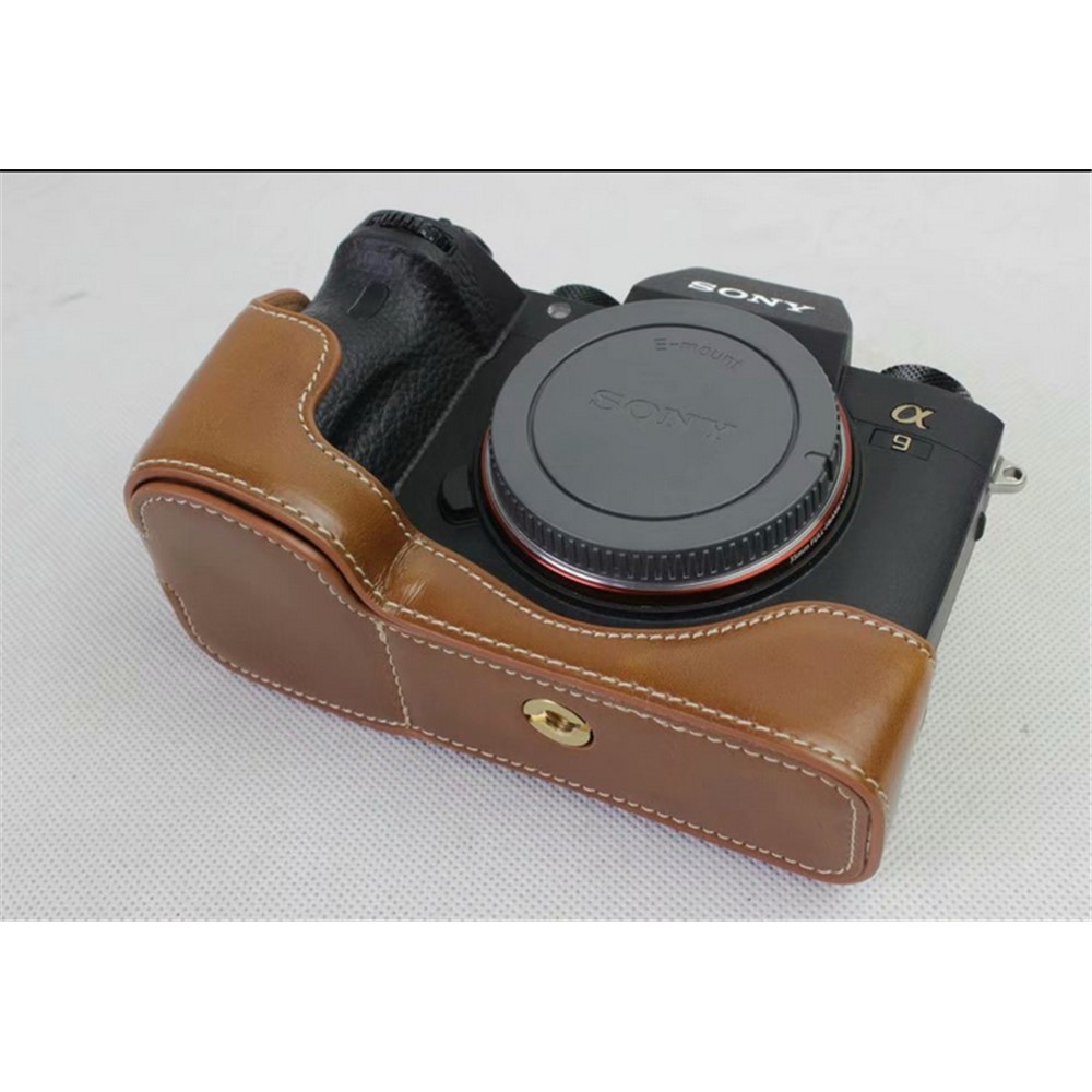 Half Camera PU Leather Protective Shell for Sony ILCE-9 / A9 / A7RM3 A7RIII - Brown-5
