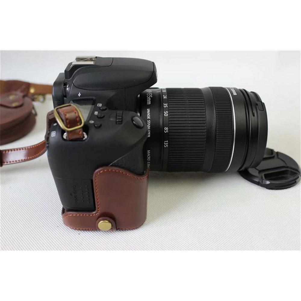 Shell de Protection de la Caméra en Cuir PU + Sangle + Sac de Lentille de Caméra Pour Canon EOS 77D / 800D - Café-4