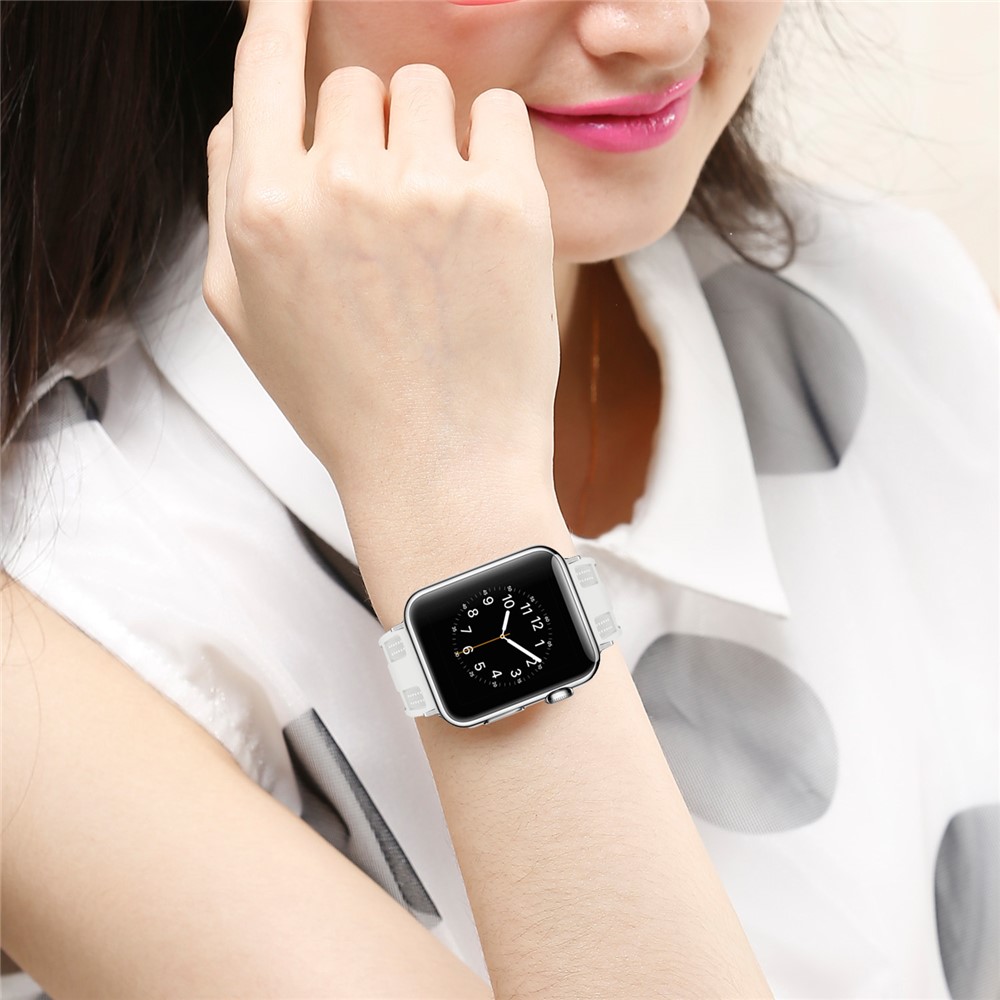 Soft Silicon Adjustable Watch Strap for Apple Watch Series 4 44mm, Series 3 / 2 / 1 42mm - White-5