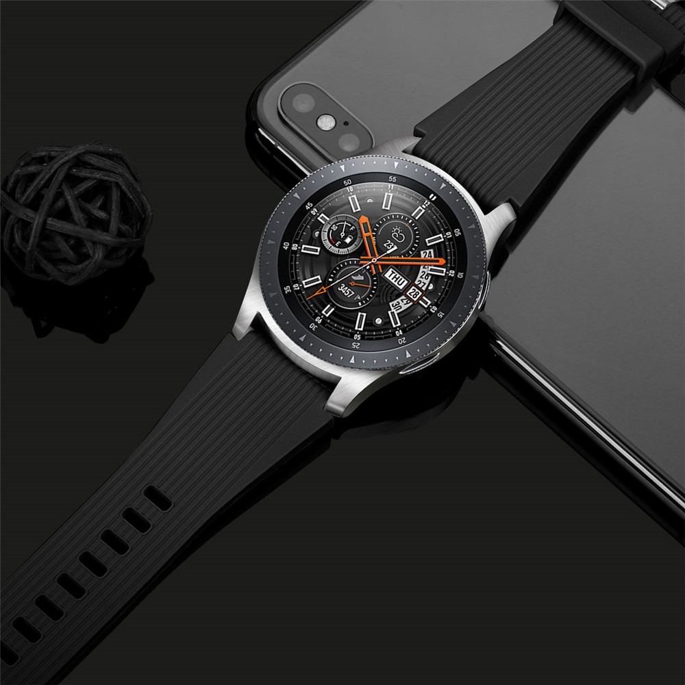 Vertical Stripe Texture Silicone Wrist Strap for Samsung Galaxy Watch 46mm - Black-5