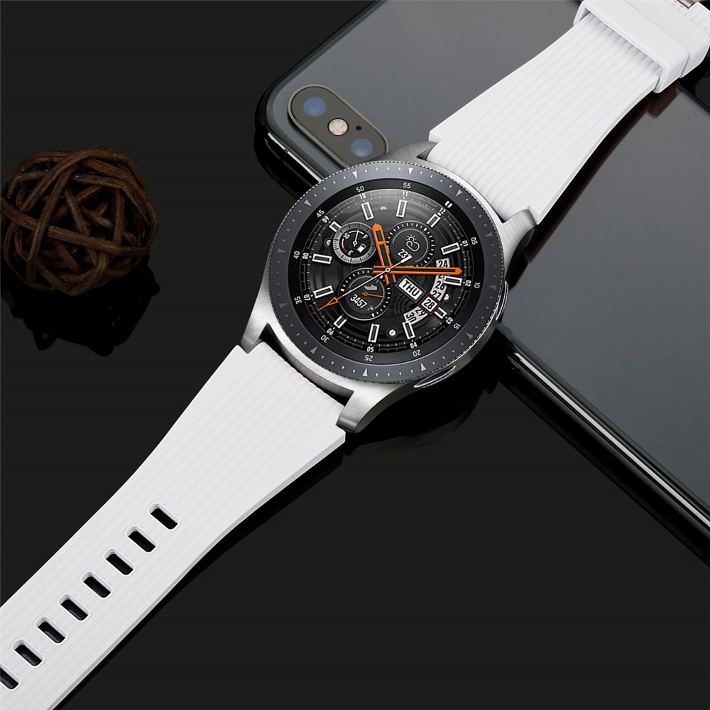 Vertical Stripe Texture Silicone Watch Band Strap for Samsung Galaxy Watch 46mm - White-6