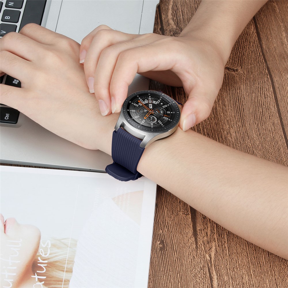 Vertical Stripe Texture Silicone Watch Strap Band for Samsung Galaxy Watch 46mm - Dark Blue-7