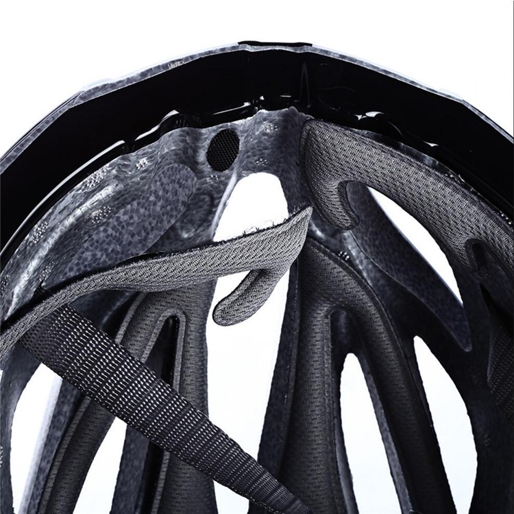 CTSMART Lightweight Outdoor Mountain Bike Helmet Breathable Cycling Helmet - Black-3
