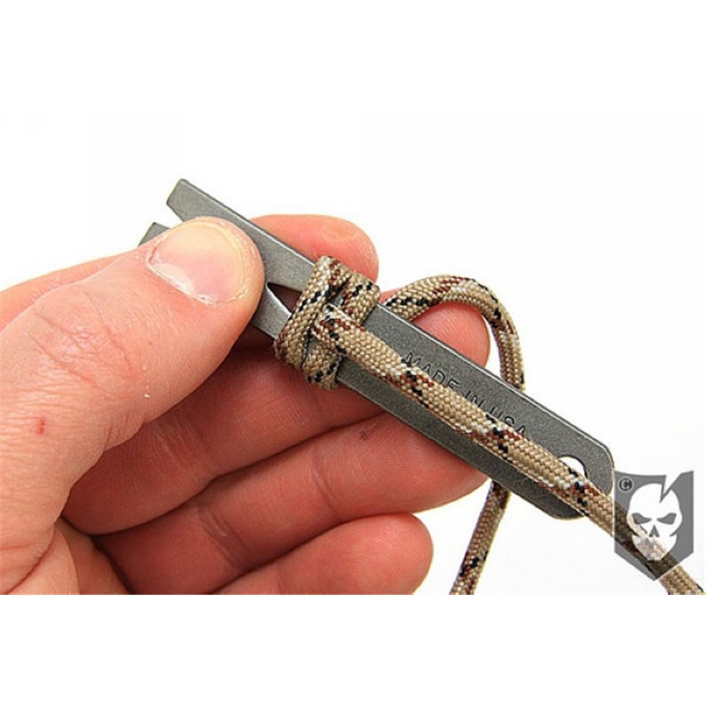 AOTU Portable Stainless Steel Crowbar Pry Bar Keychain Survival Kit (1 Piece)-11