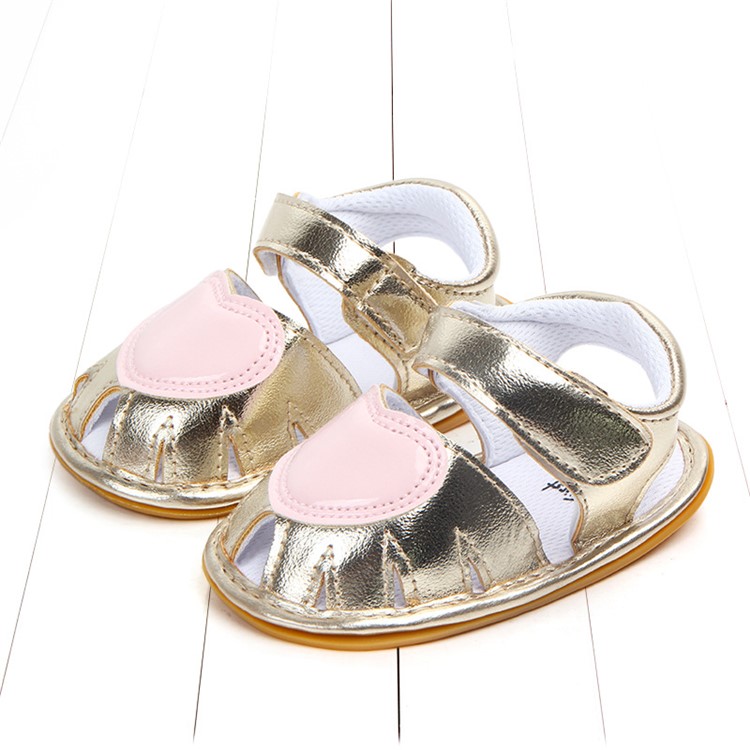 Heart Pattern Baby Shoes PU Leather Beach Sandals Shoes - Gold / Size: 12-1