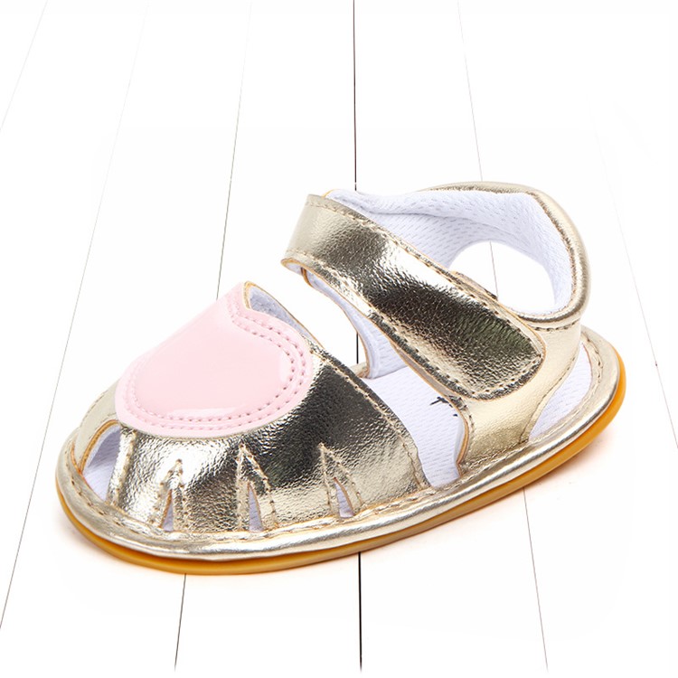 Heart Pattern Baby Shoes PU Leather Beach Sandals Shoes - Gold / Size: 12-6