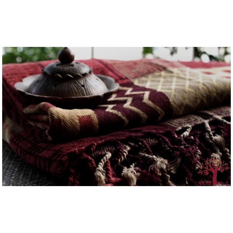 Chenille Sofa Cover Yarn Dyed Tablecloth 150 x 190cm - Reddish Brown Geometric Patterns-3