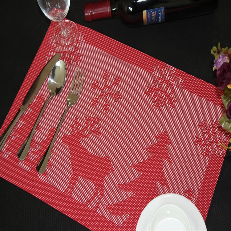 6PCS/Lot Christmas Fawn PVC Placemats for Dining Table Stain-resistant Kitchen Placemat, 45 x 30cm - Red -2