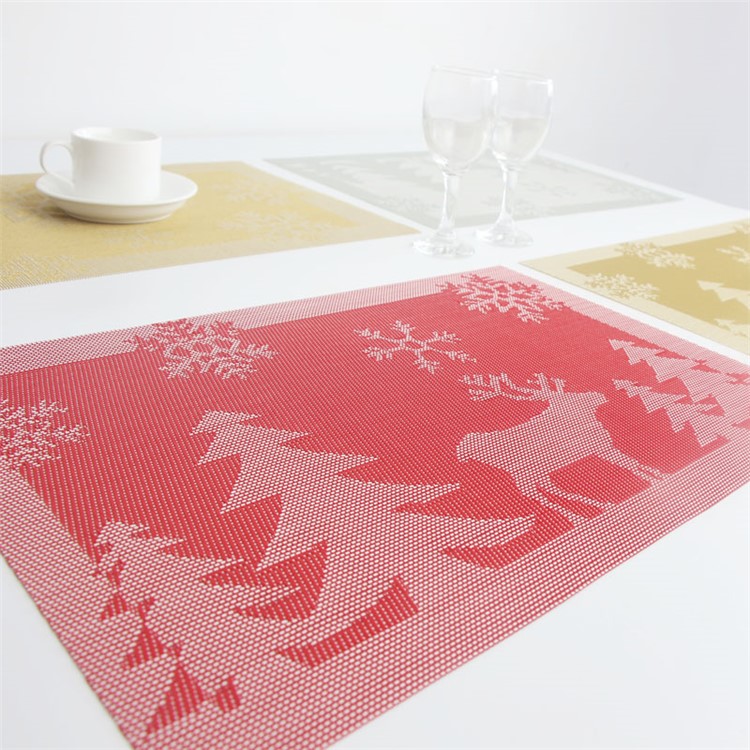 6PCS/Lot Christmas Fawn PVC Placemats for Dining Table Stain-resistant Kitchen Placemat, 45 x 30cm - Red -3
