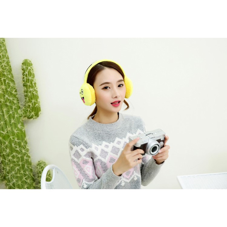 6 Pieces Lovely Emoji Warm Plush Earmuffs Ear Warmer-9
