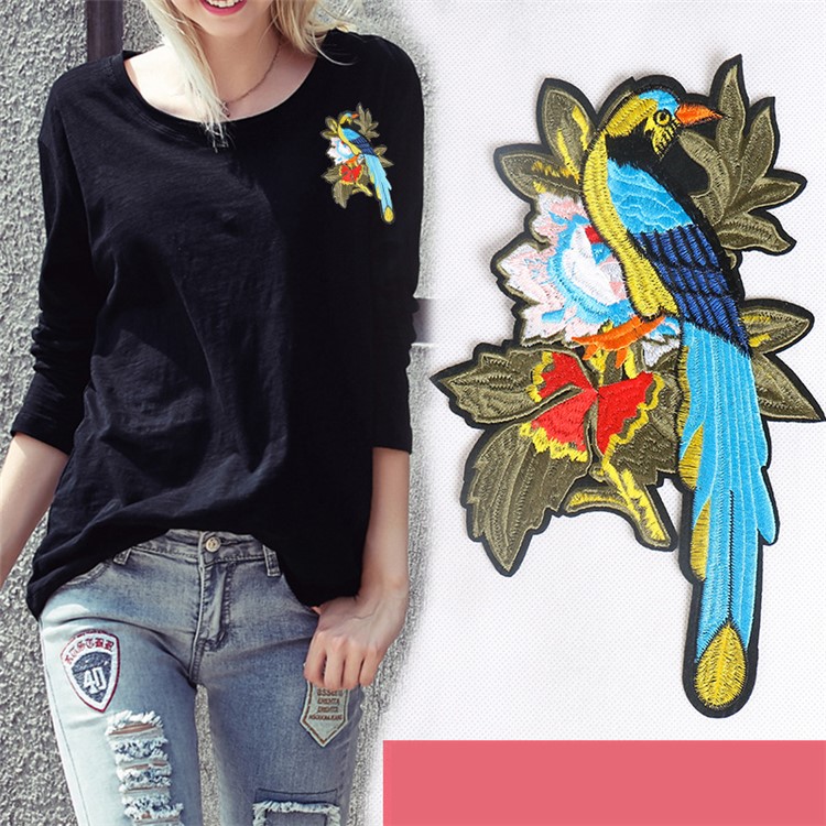 2PCS/Lot Bird and Flower Embroidered Iron on Applique Patches-1