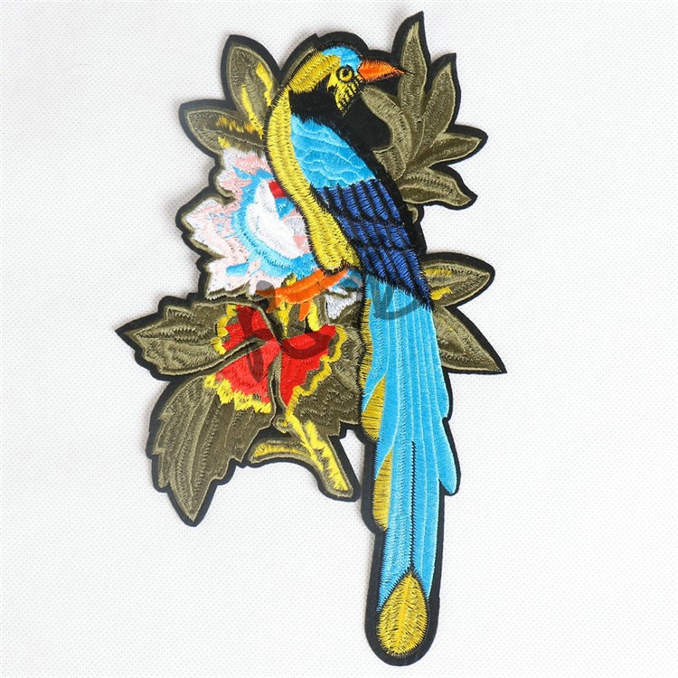 2PCS/Lot Bird and Flower Embroidered Iron on Applique Patches-3